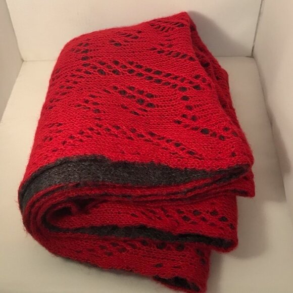 POINT ZERO Betisti Red Grey Cowl Scarf Reversible - Picture 1 of 4